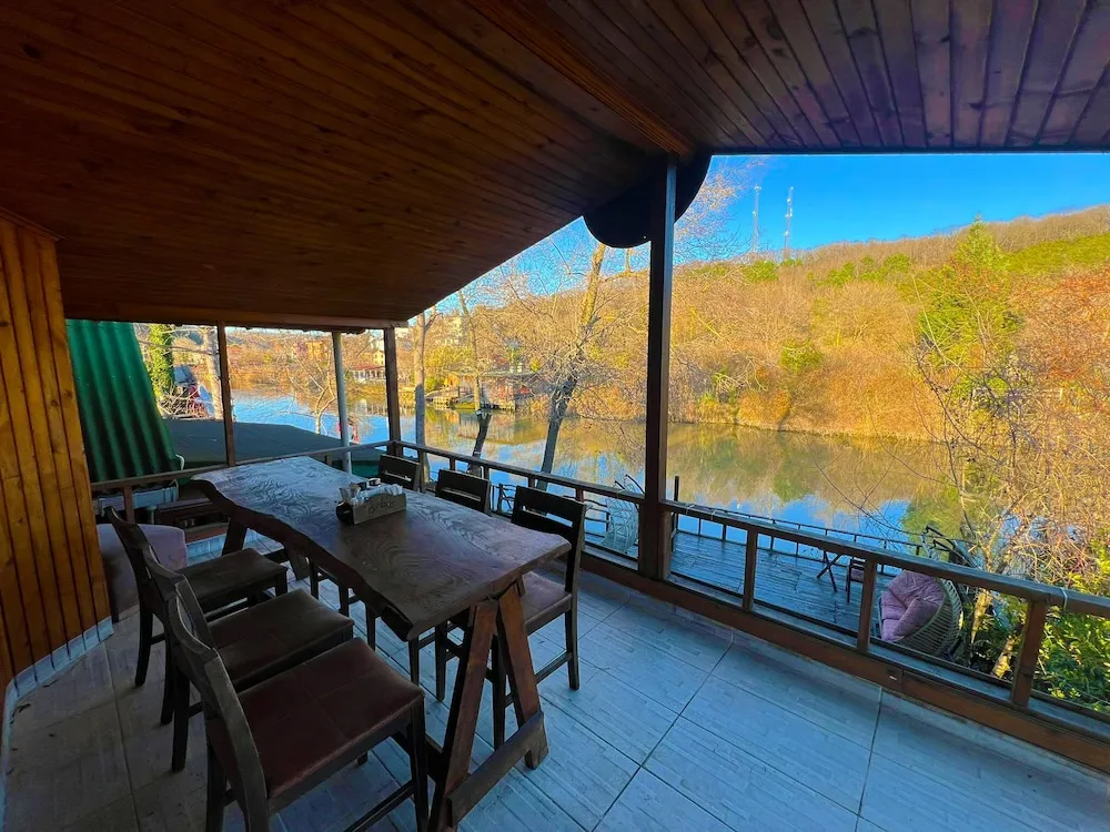 Grand Villa