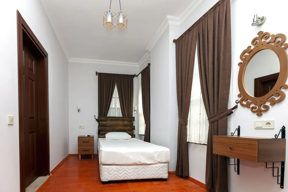 Standard Tek Kişilik Oda