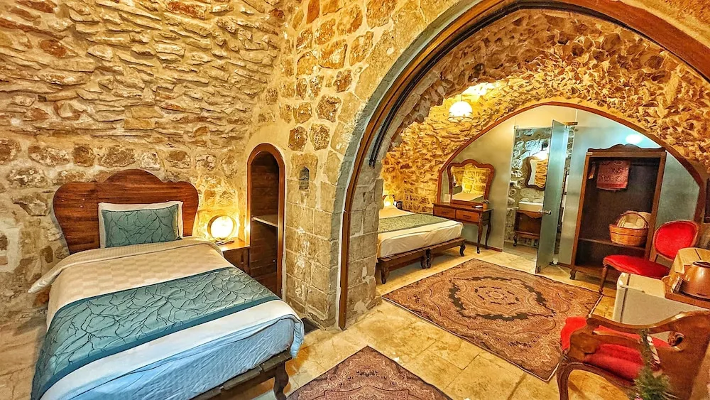 Comfort Oda, Birden Çok Yatak, Avlu Manzaralı