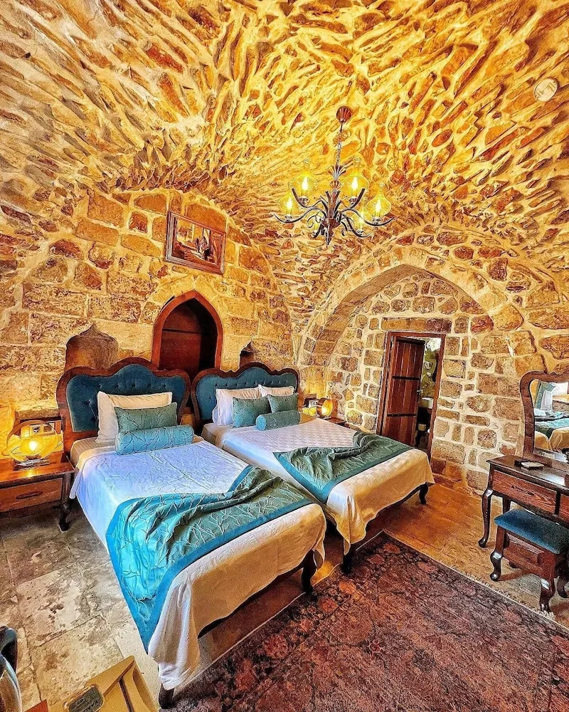 Comfort Oda, Birden Çok Yatak, Avlu Manzaralı