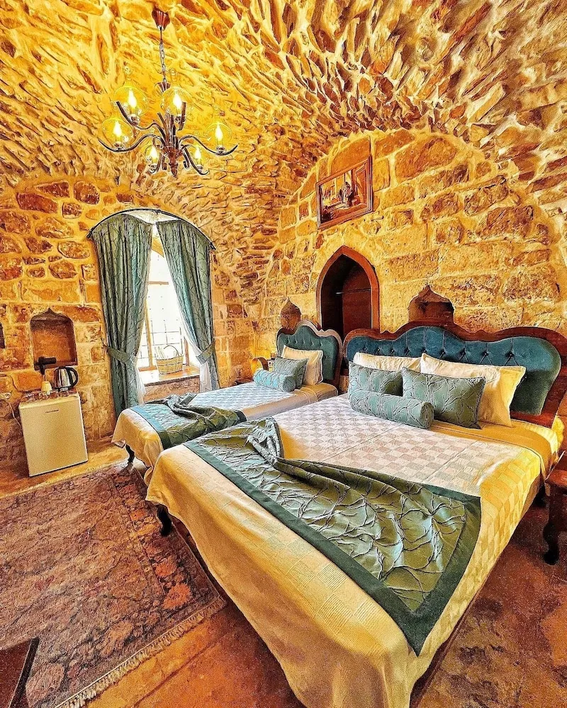 Comfort Oda, Birden Çok Yatak, Avlu Manzaralı
