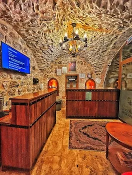 Fairouz Otel