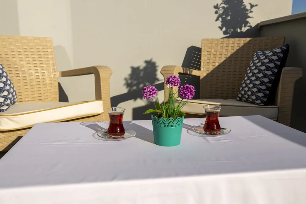 Family Oda, 2 Büyük (Queen) Boy Yatak, Balkon, Kısmi Deniz Manzaralı