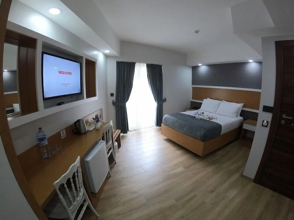 Deluxe Tek Kişilik Oda