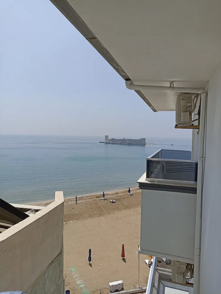 Standard İki Ayrı Yataklı Oda, Kısmi Deniz Manzaralı