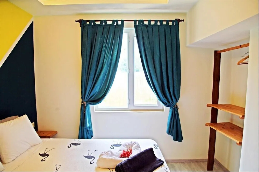 Standard Oda, 1 Çift Kişilik Yatak