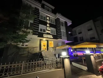 Khan's B&B Hotel