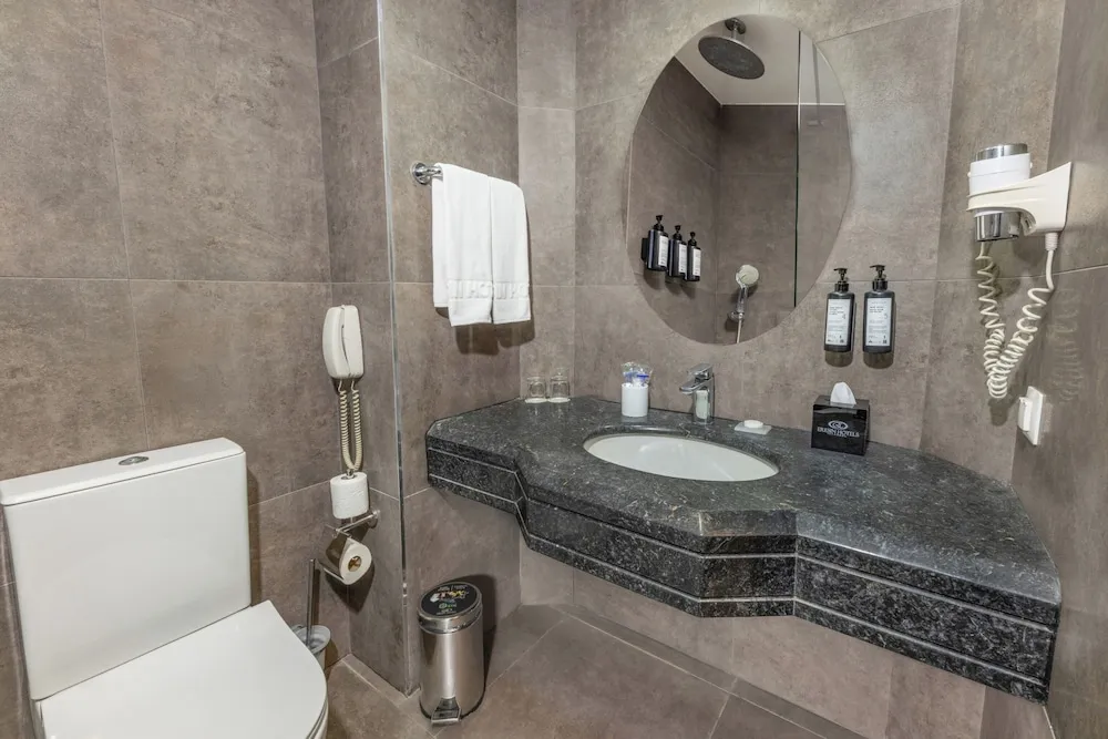 Deluxe Double Room With City View