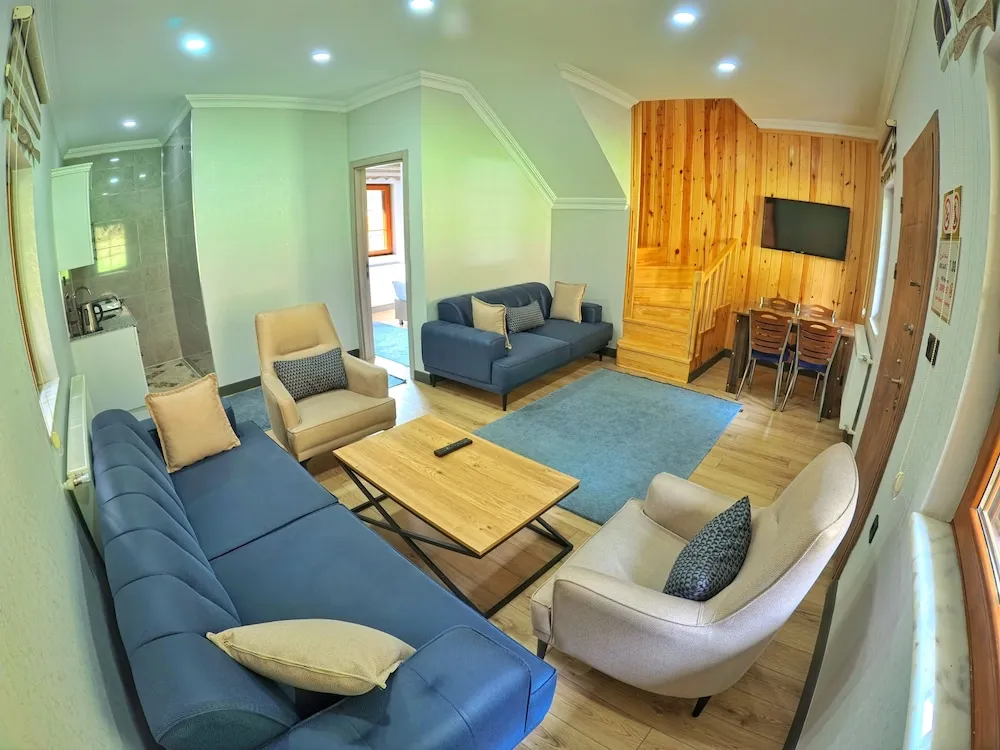 Deluxe Villa