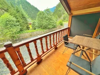Raha Villa Bungalow