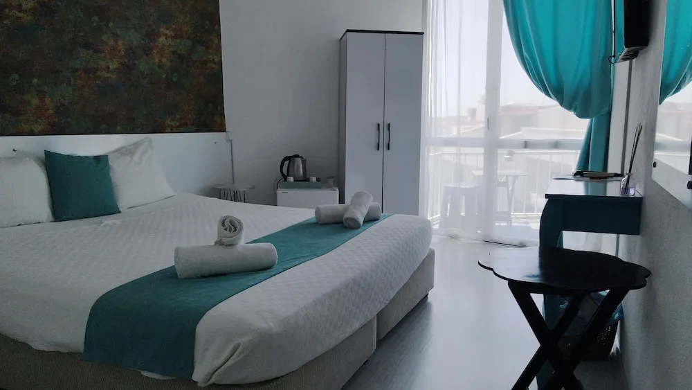 Standard Tek Büyük Yataklı Oda, Deniz Manzaralı