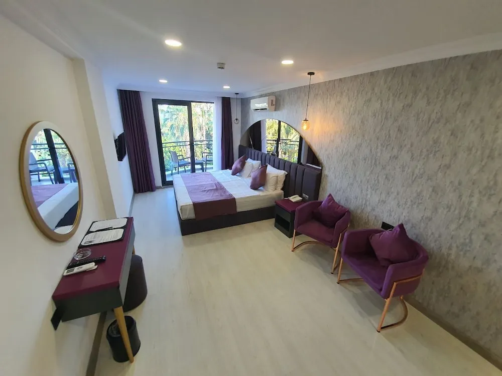 Deluxe Tek Büyük Yataklı Oda, Park Manzaralı