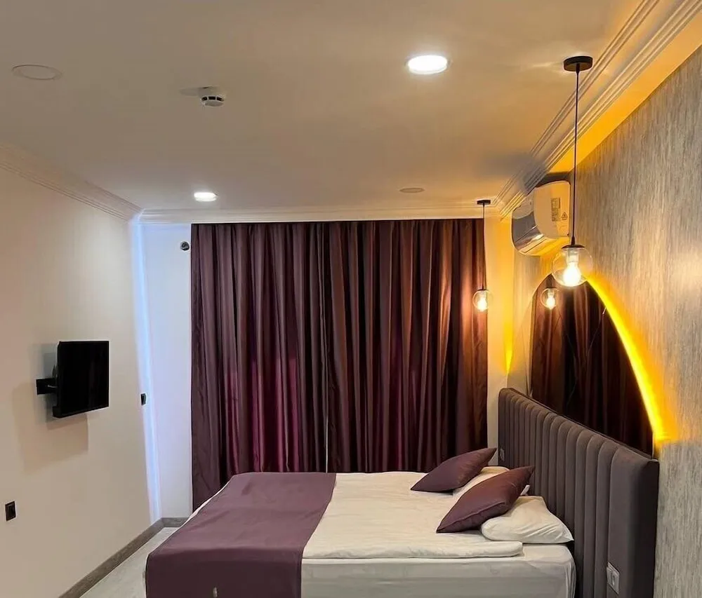 Deluxe Tek Büyük Yataklı Oda, Park Manzaralı