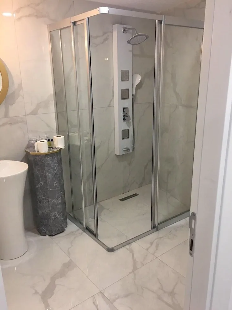 Superior Tek Büyük Yataklı Oda, Şehir Manzaralı