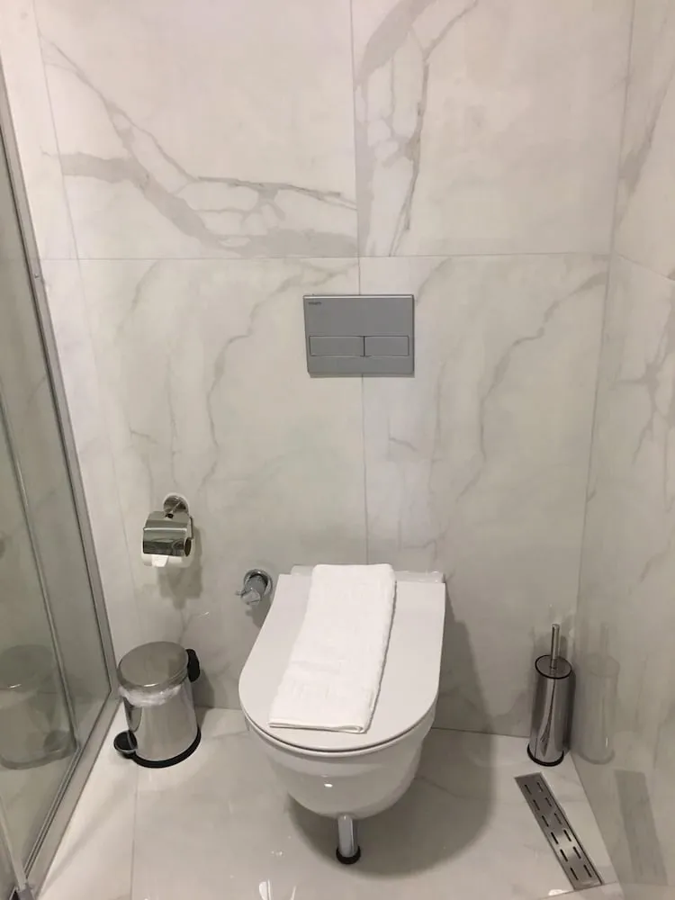 Economy Tek Büyük veya İki Ayrı Yataklı Oda, Balkon