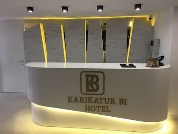 Karikatür Bi Hotel