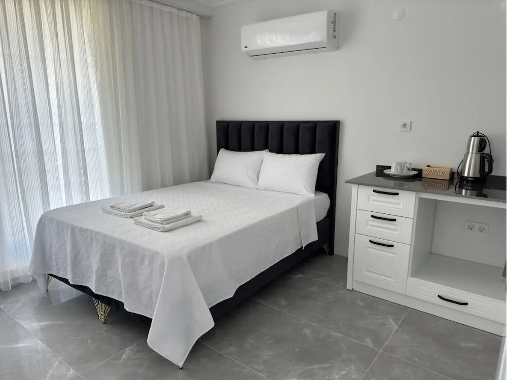 Oda, Bahçe Manzaralı