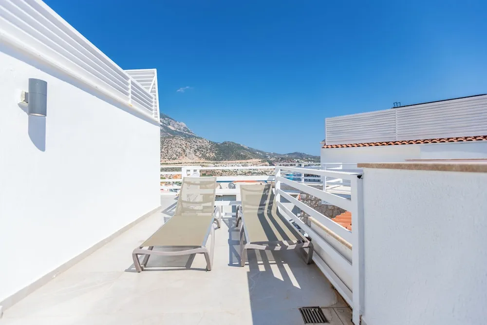 Penthouse Room, Jetted Tub, Sea View