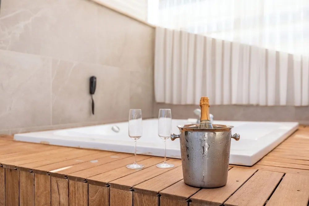 Penthouse Room, Jetted Tub, Sea View