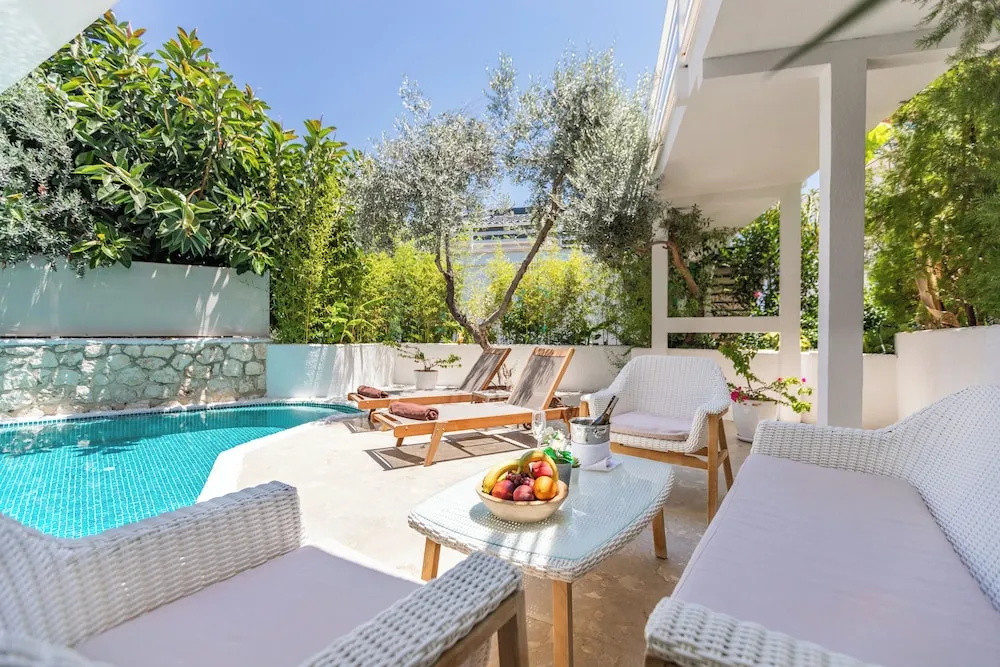 Garden Room, Private Pool,Garden View