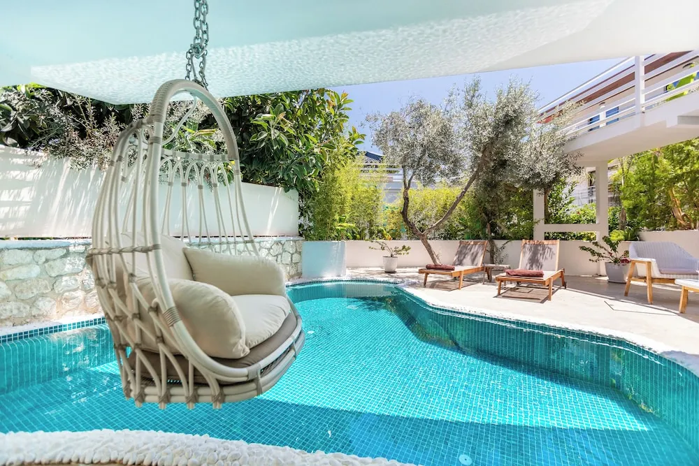 Garden Room, Private Pool,Garden View