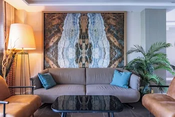 Kalkan Saray Suites - Yetişkin Oteli
