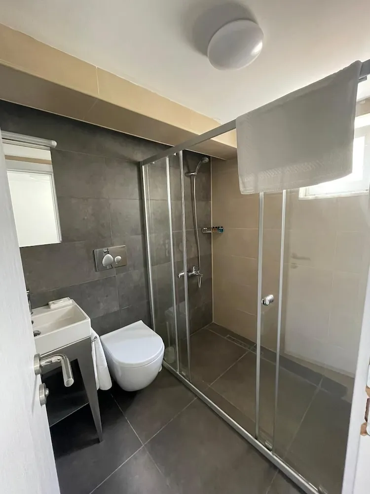 Economy İki Ayrı Yataklı Oda, Bodrum Katı