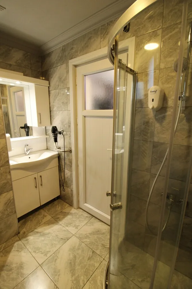 Quad Room