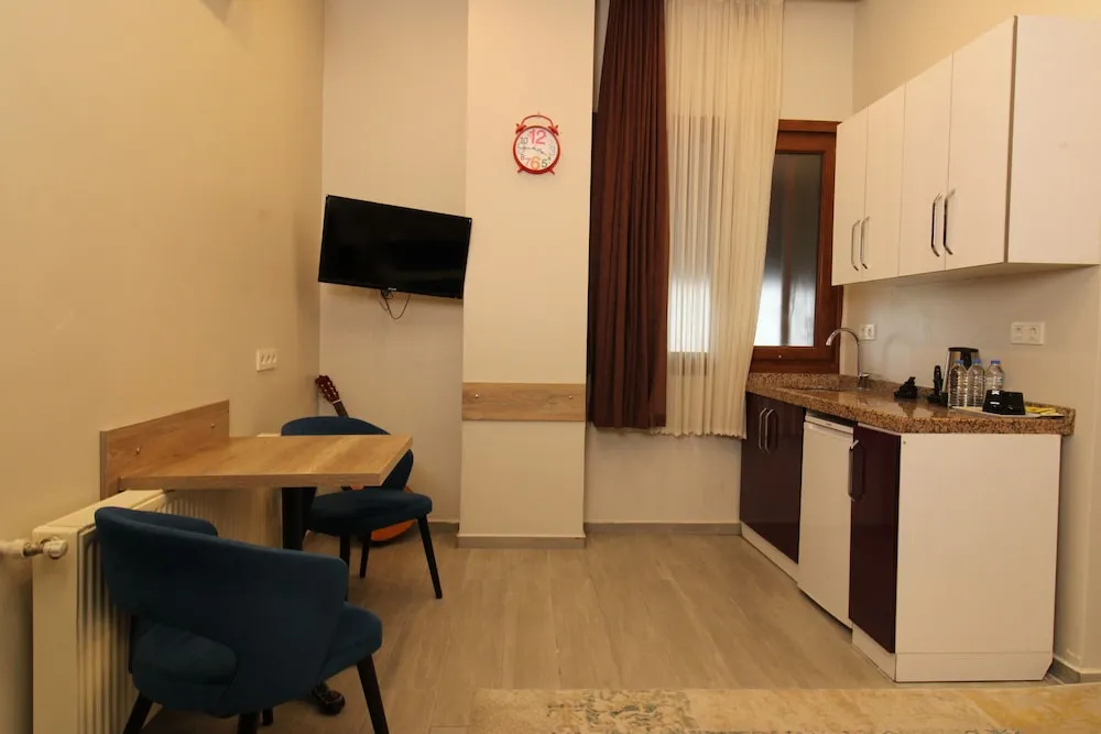 Quad Room