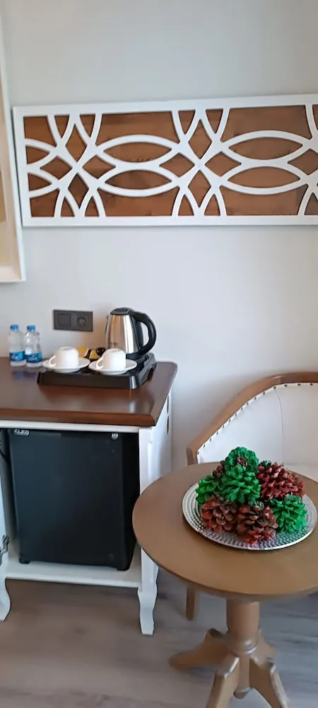 Standard Süit, Sigara İçilmez, Denize Bakan