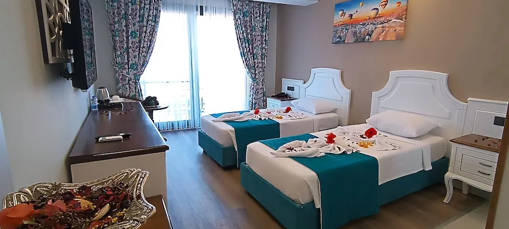 Classic Süit, Sigara İçilmez, Denize Bakan