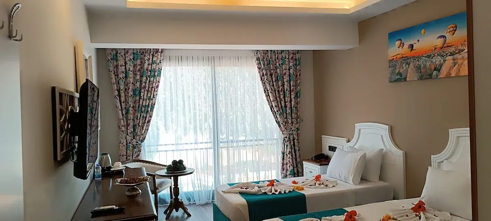 Classic Süit, Sigara İçilmez, Denize Bakan