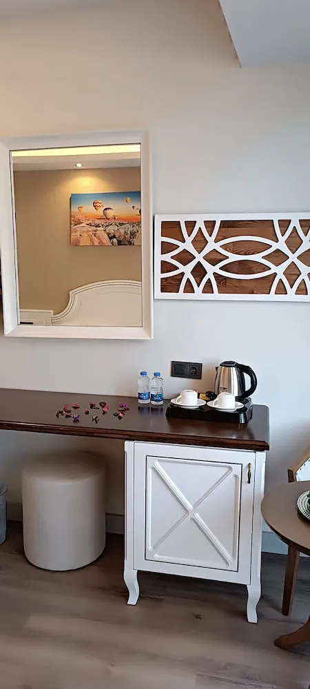 Basic Süit, Sigara İçilmez, Denize Bakan