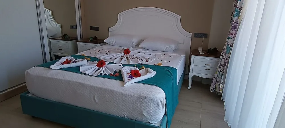 City Süit, Sigara İçilmez, Ek Bina