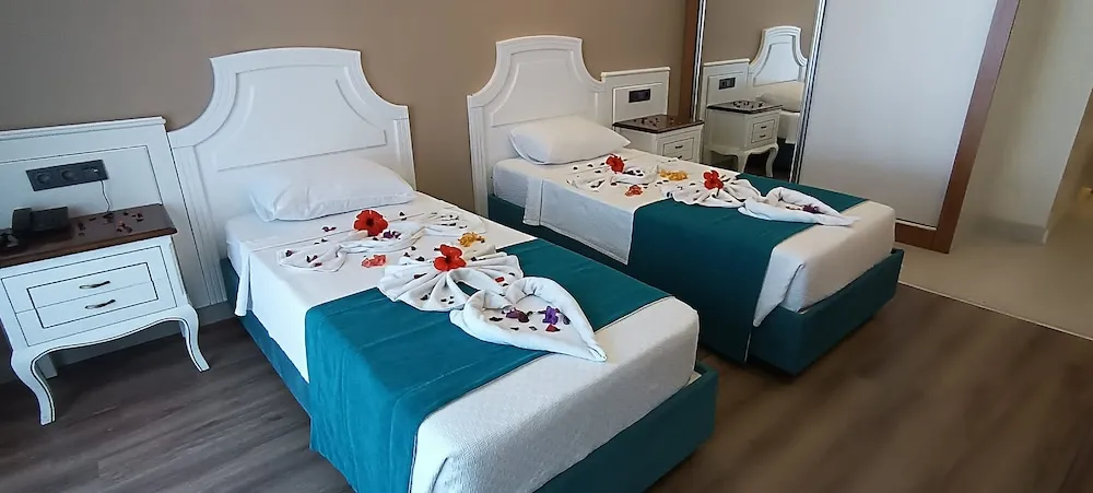 Economy Süit, Sigara İçilmez, Denize Bakan