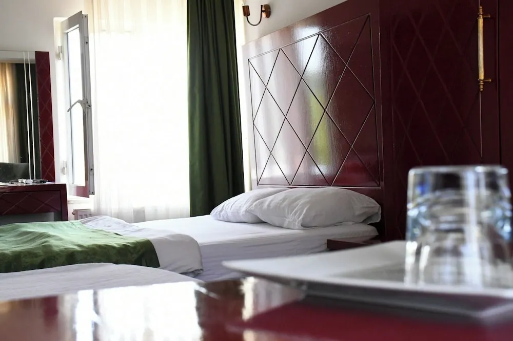 Deluxe Tek Büyük veya İki Ayrı Yataklı Oda, Deniz Manzaralı
