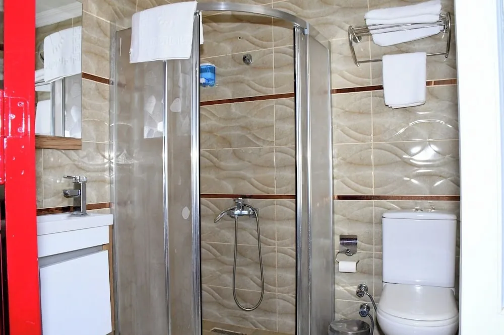 Deluxe Tek Büyük veya İki Ayrı Yataklı Oda, Deniz Manzaralı