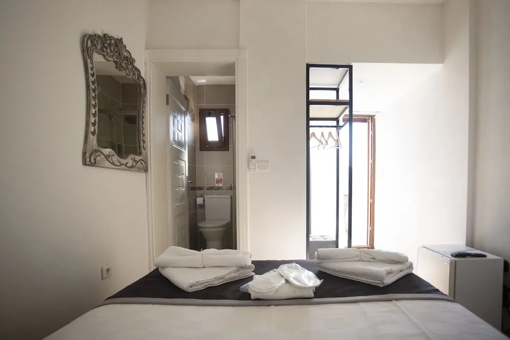 1.Kat Balkonlu Bahce Manzarali