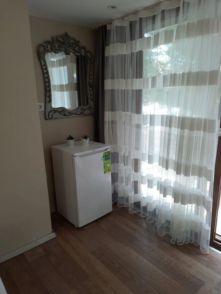 1.Kat Balkonlu Bahce Manzarali