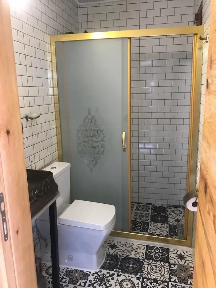 1. Kat Superior Oda Havuz Manzarali