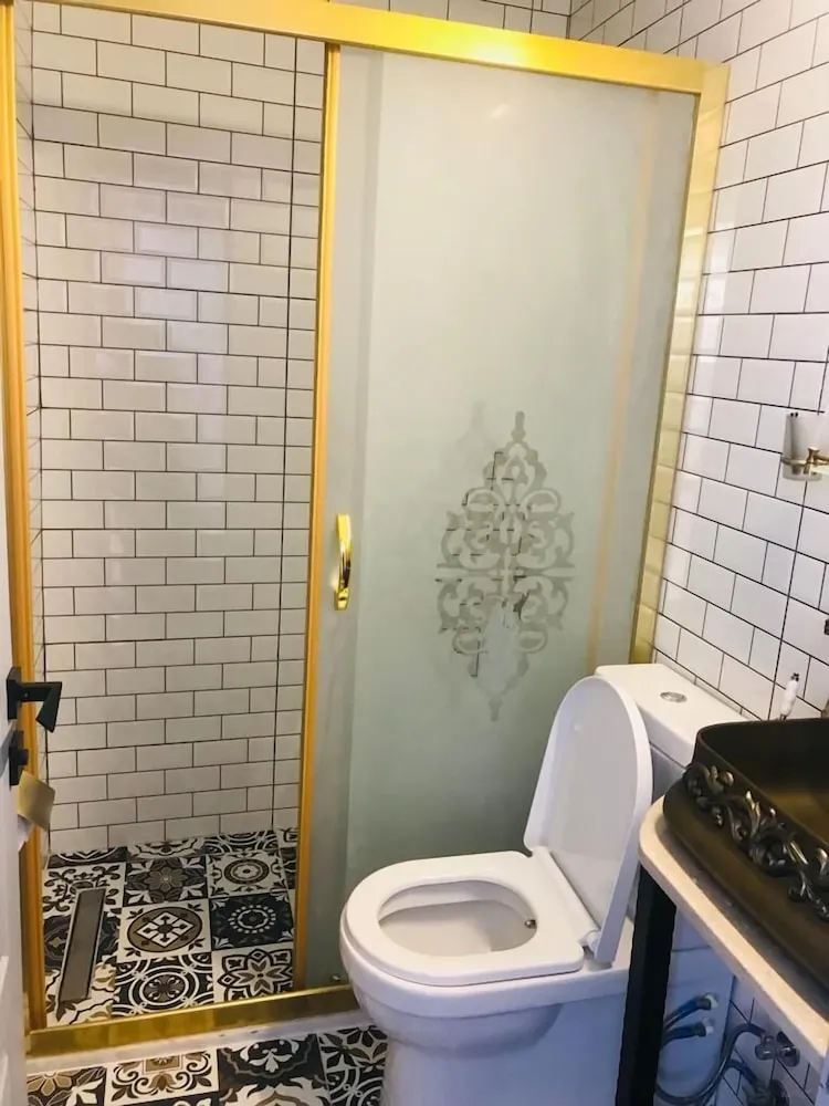 1. Kat Superior Oda Havuz Manzarali