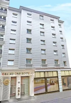 Grand Ons Hotel