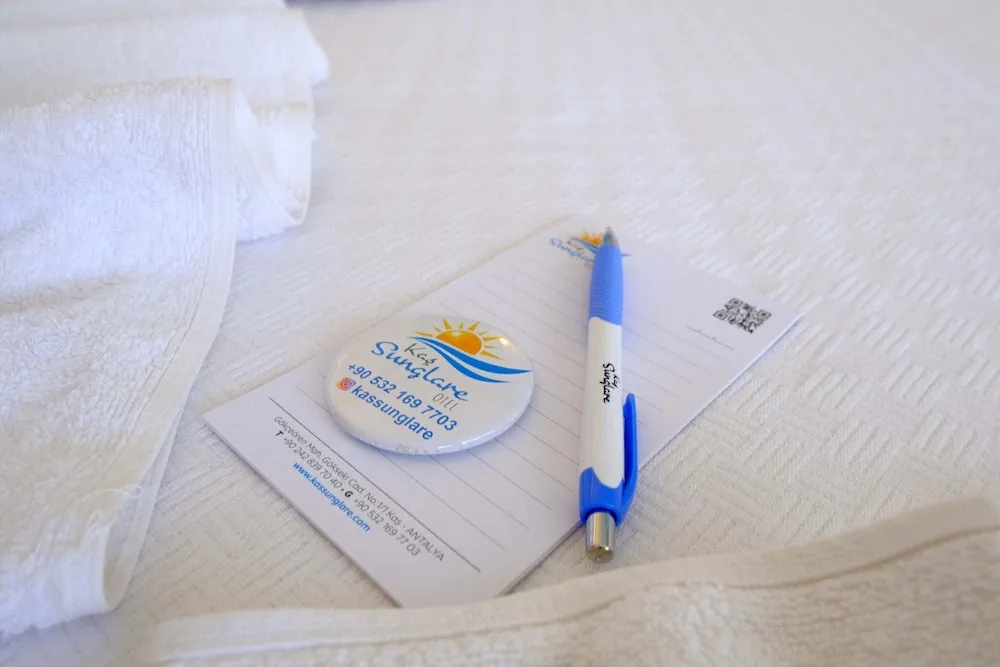 Comfort Tek Büyük Yataklı Oda, 1 En Büyük (King) Boy Yatak, Havuz Kullanımı, Kısmi Deniz Manzaralı