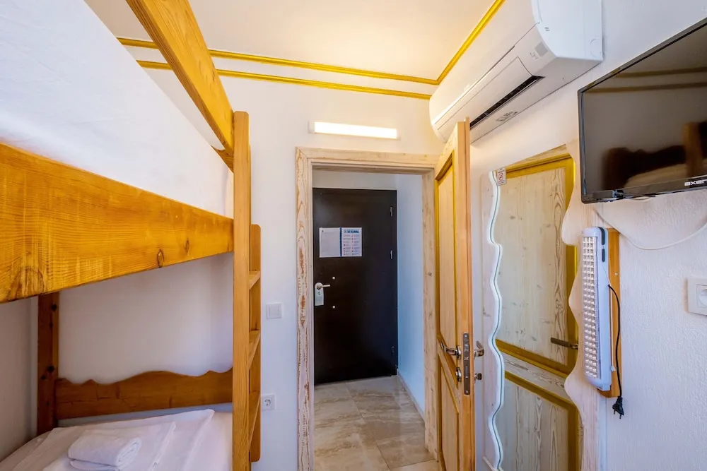 Family Oda, 2 Yatak Odası, Havuz Kullanımı, Deniz Manzaralı