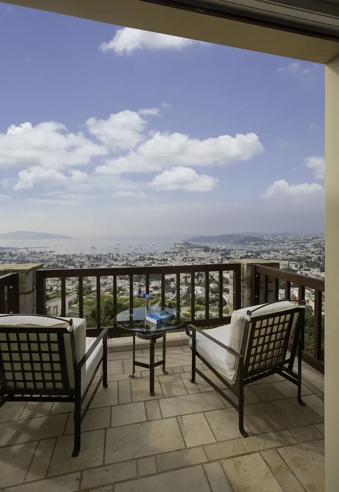 Luxury Oda, 1 En Büyük (King) Boy Yatak, Deniz Manzaralı