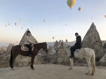 Balloon Cave Hotel