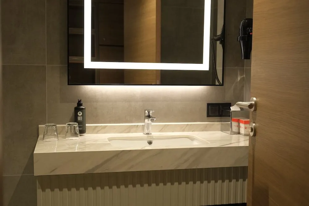 Standard Oda, Birden Çok Yatak, Şehir Manzaralı