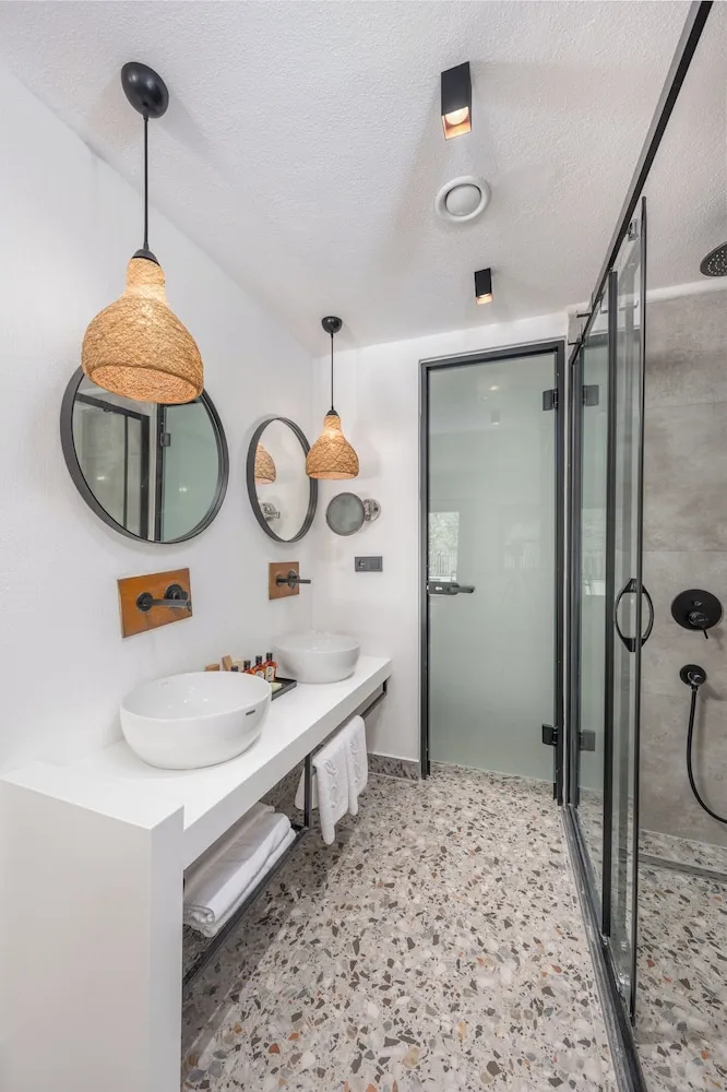 Deluxe Tek Büyük Yataklı Oda, 1 En Büyük (King) Boy Yatak