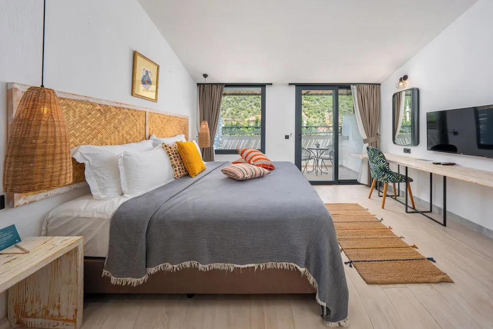 Bohem Honeymoon Room