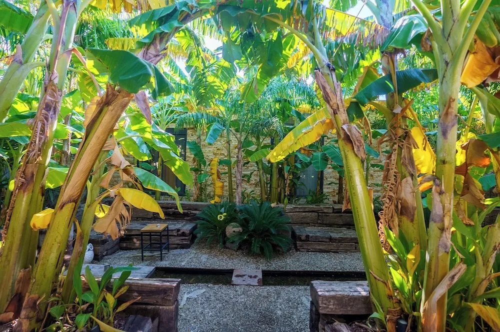 Standard Lounge Room